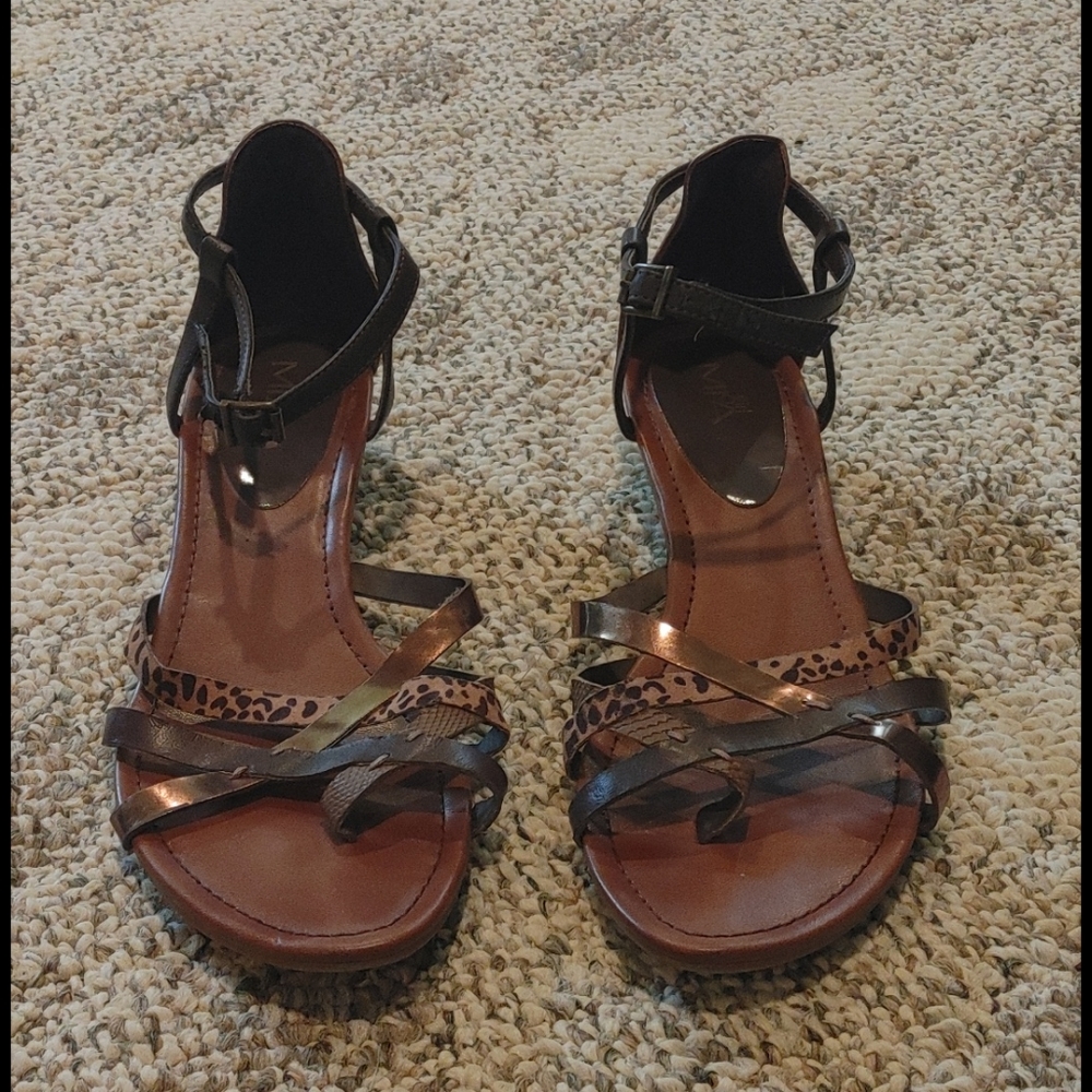 Mia Girl Leather strappy Sandel size W10